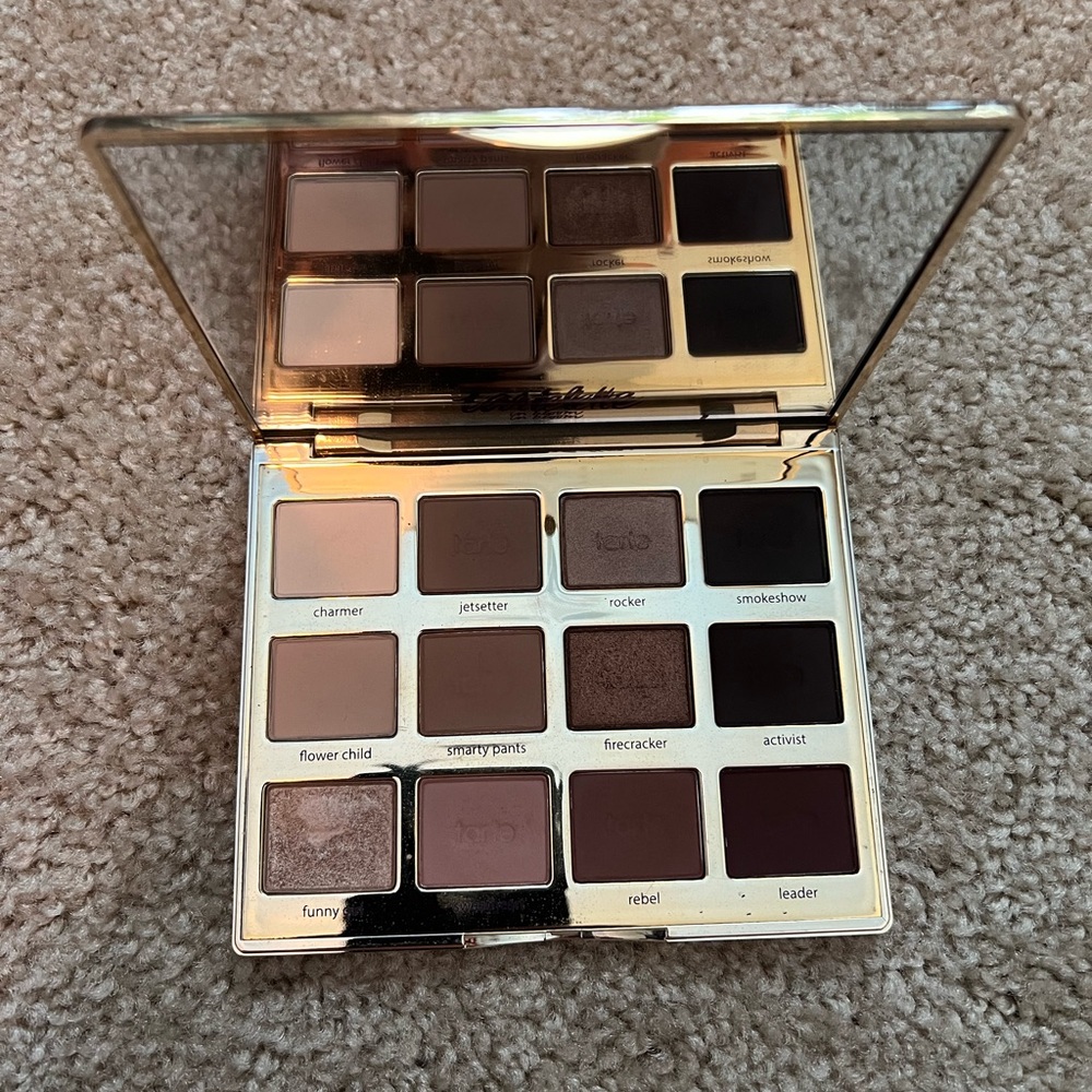 Tartelette in bloom eyeshadow palette